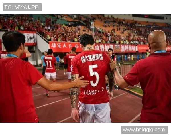 足球最新消息聚焦各大联赛动态球员转会与伤病情况一览